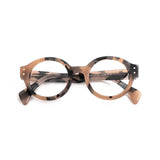 Tortoiseshell color