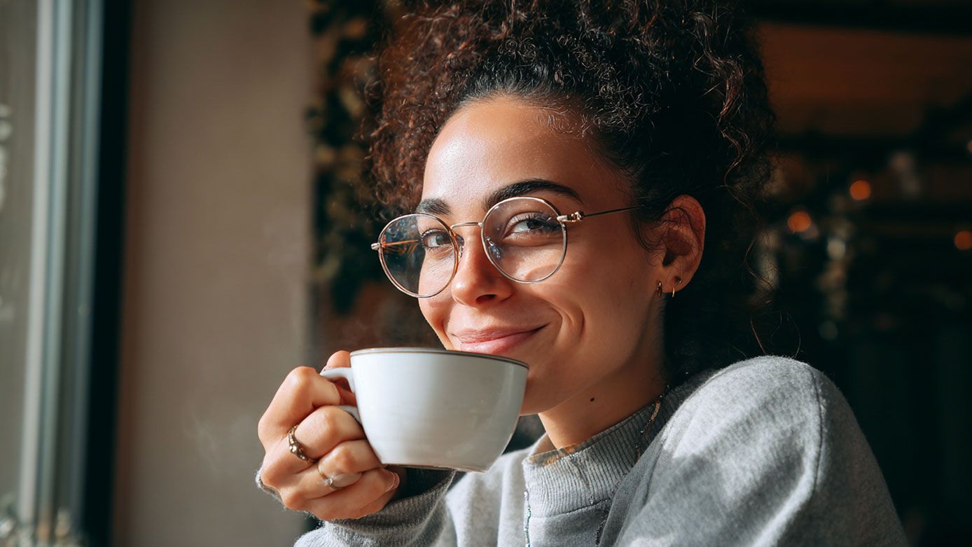 How to Wear Glasses Comfortably All Day
